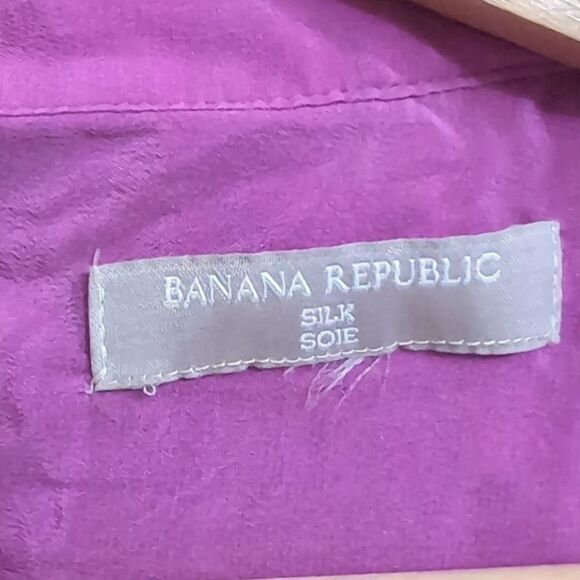 Banana Republic 100 % silk lilac utility popover blouse size S - Picture 5 of 6